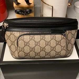 Gucci fanny pack